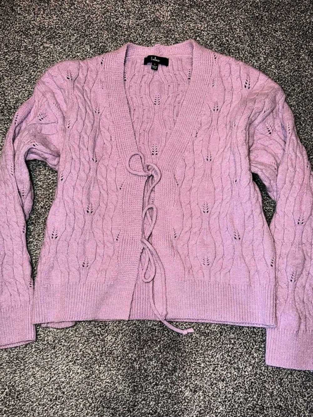 Lulu’s lavender cable knit tie front cardigan. Size Large Like New